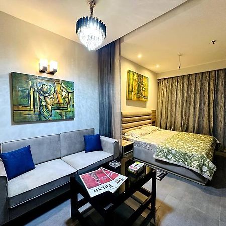 Cloud Stay@41St Floor Noida Bagian luar foto