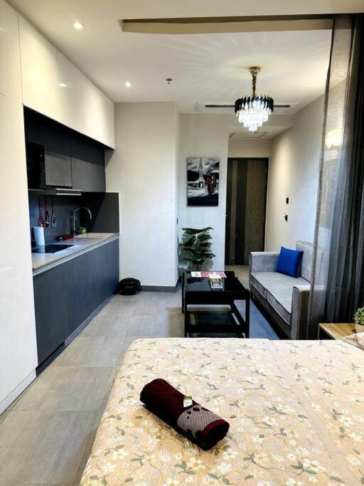 Cloud Stay@41St Floor Noida Bagian luar foto