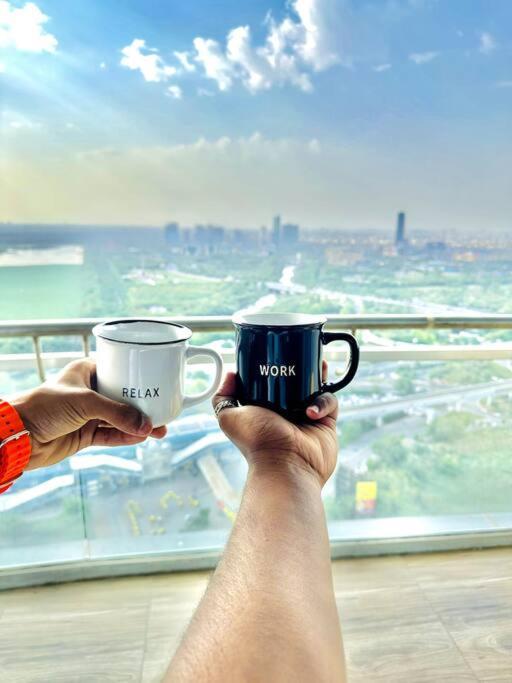 Cloud Stay@41St Floor Noida Bagian luar foto