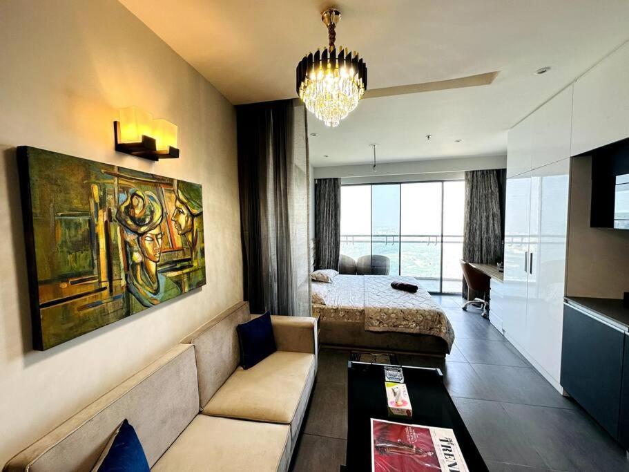 Cloud Stay@41St Floor Noida Bagian luar foto
