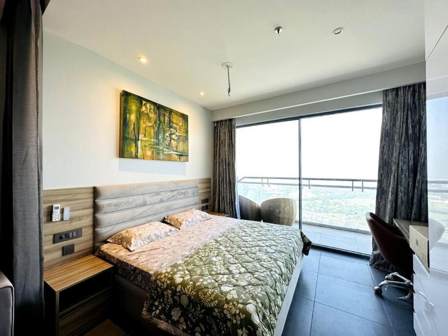 Cloud Stay@41St Floor Noida Bagian luar foto